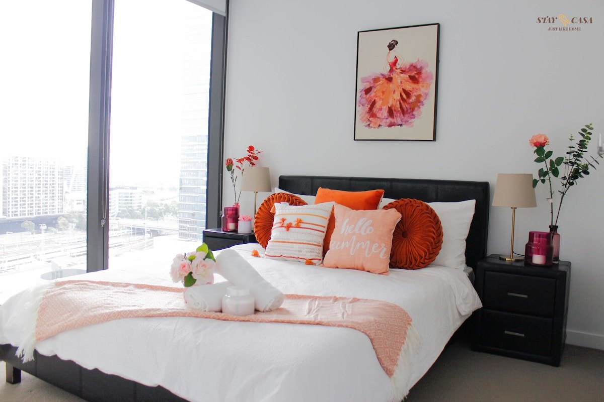 3BDR2BTH#Opposite SouthernCrossStation#FreeParking gallery image 3