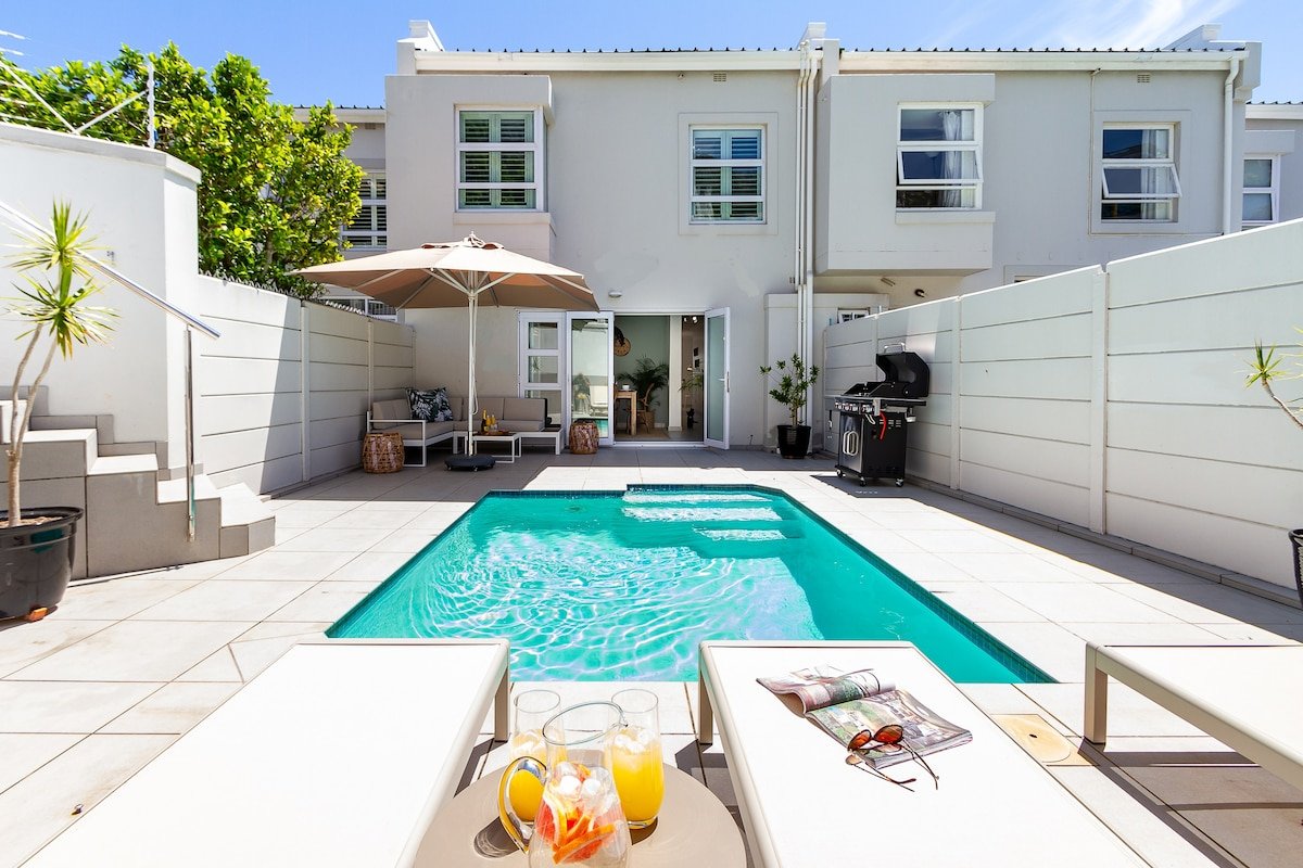 Just a 200m Walk To Feel Sand Between Your Toes gallery image 3