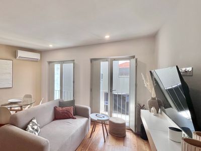 Beautiful 2bedrooms balcony garage historic center