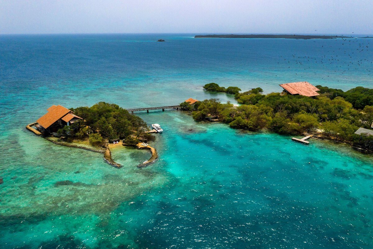 Car007 – Majestic villa in Islas del Rosario gallery image 4