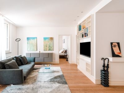 Tessitori 22 San Frediano optional parking on site