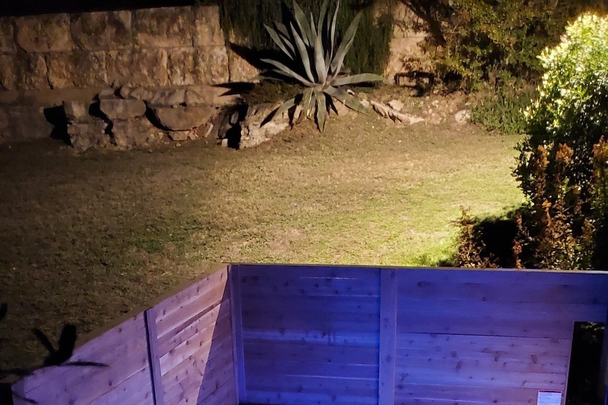 Relaxing Lake View Stay: Hot Tub, Grill & Games gallery image 4