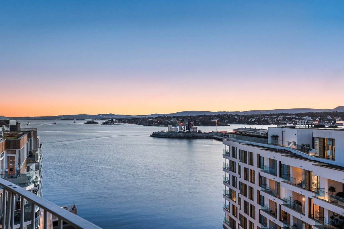 Luxurious 2bedroom penthouse w/spectacular seaview