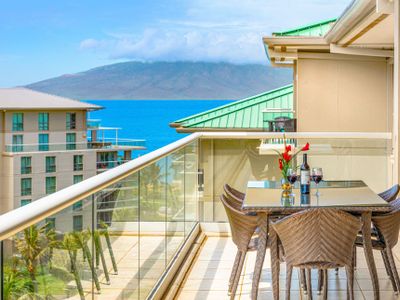Maui Resort Rentals: Honua Kai Konea 818