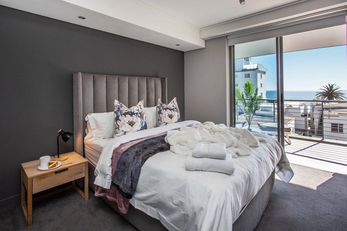 Sea Views • 3 bedThe Fairmont Sea Point/BantryBay gallery image 4