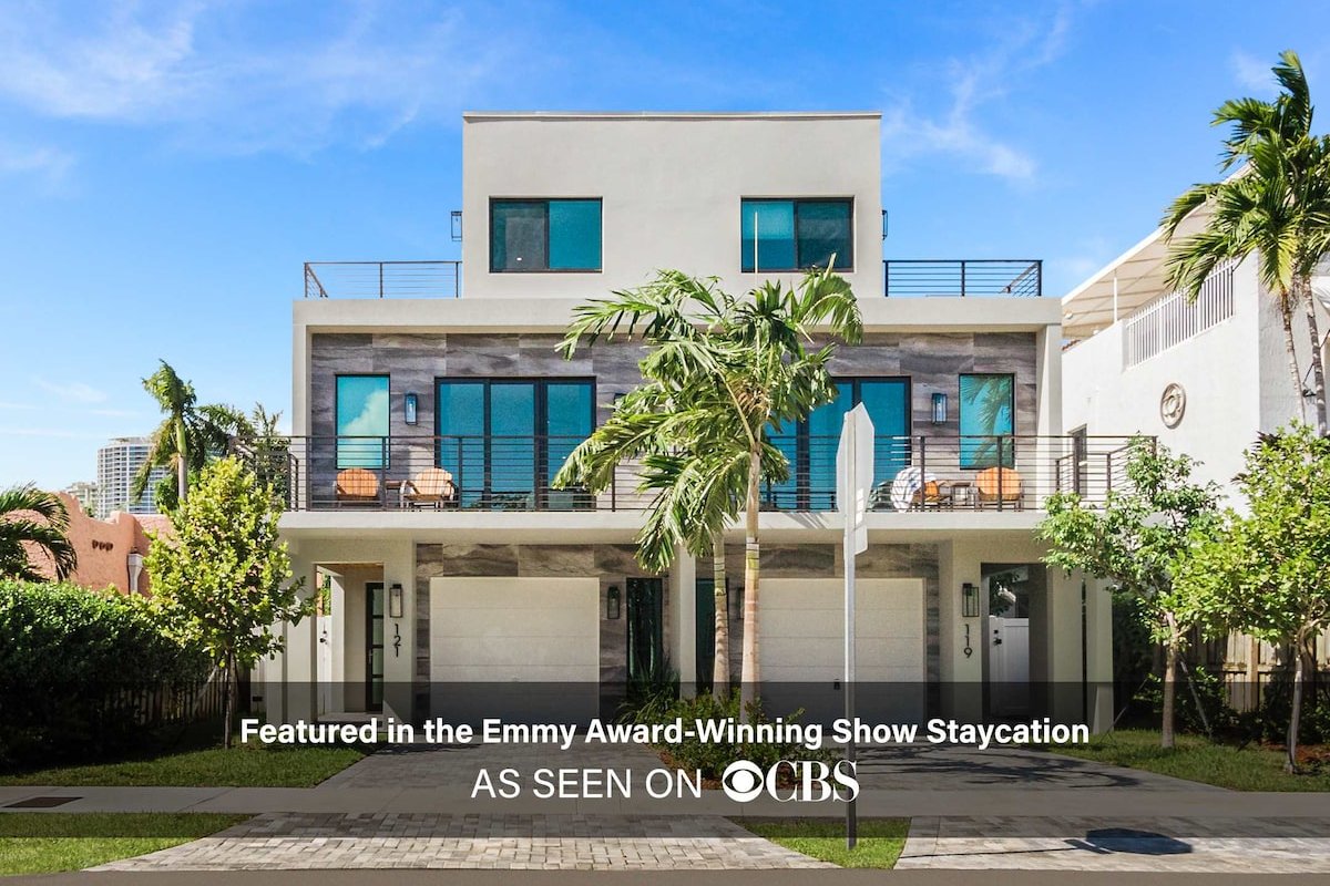 Luxury Las Olas 6200sqft – sleeps 28 & with 2 pool gallery image 2