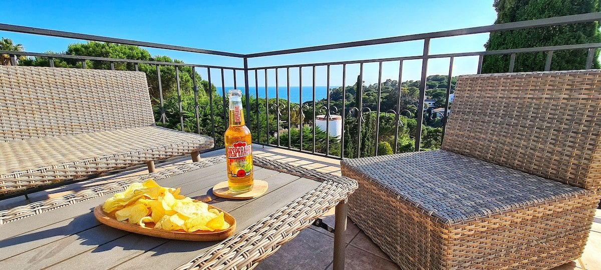 Villa Isok – Sea View Luxury in Lloret de Mar gallery image 4