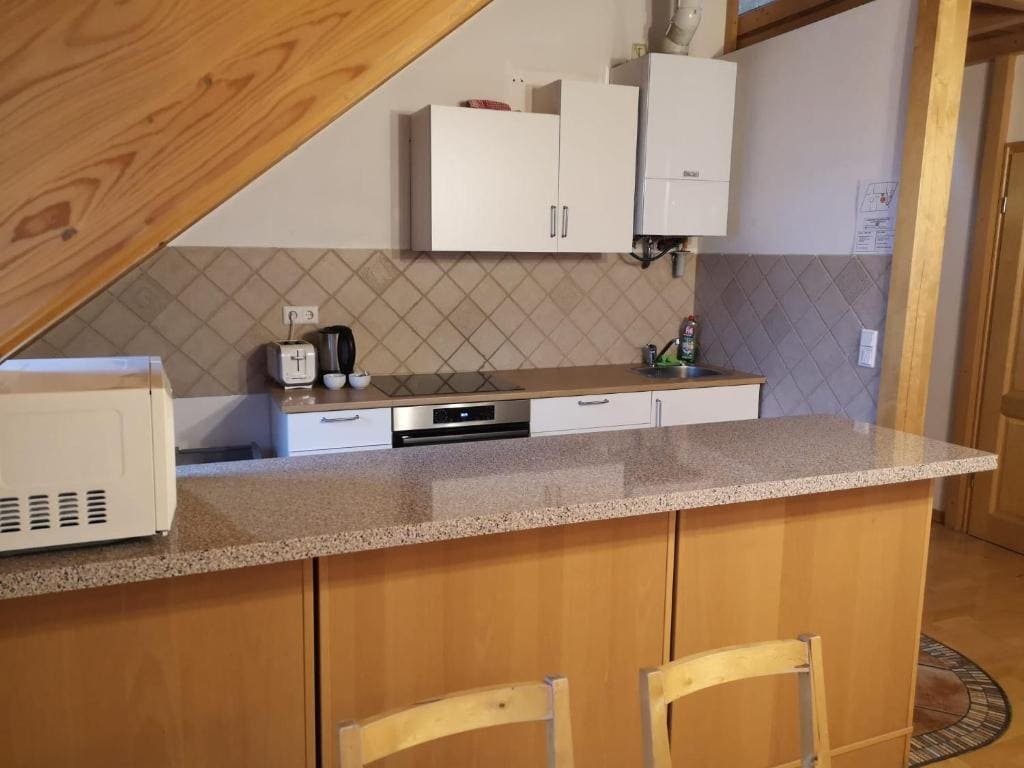 Appartement mit 2 Schlafzimmern und Balkon gallery image 5