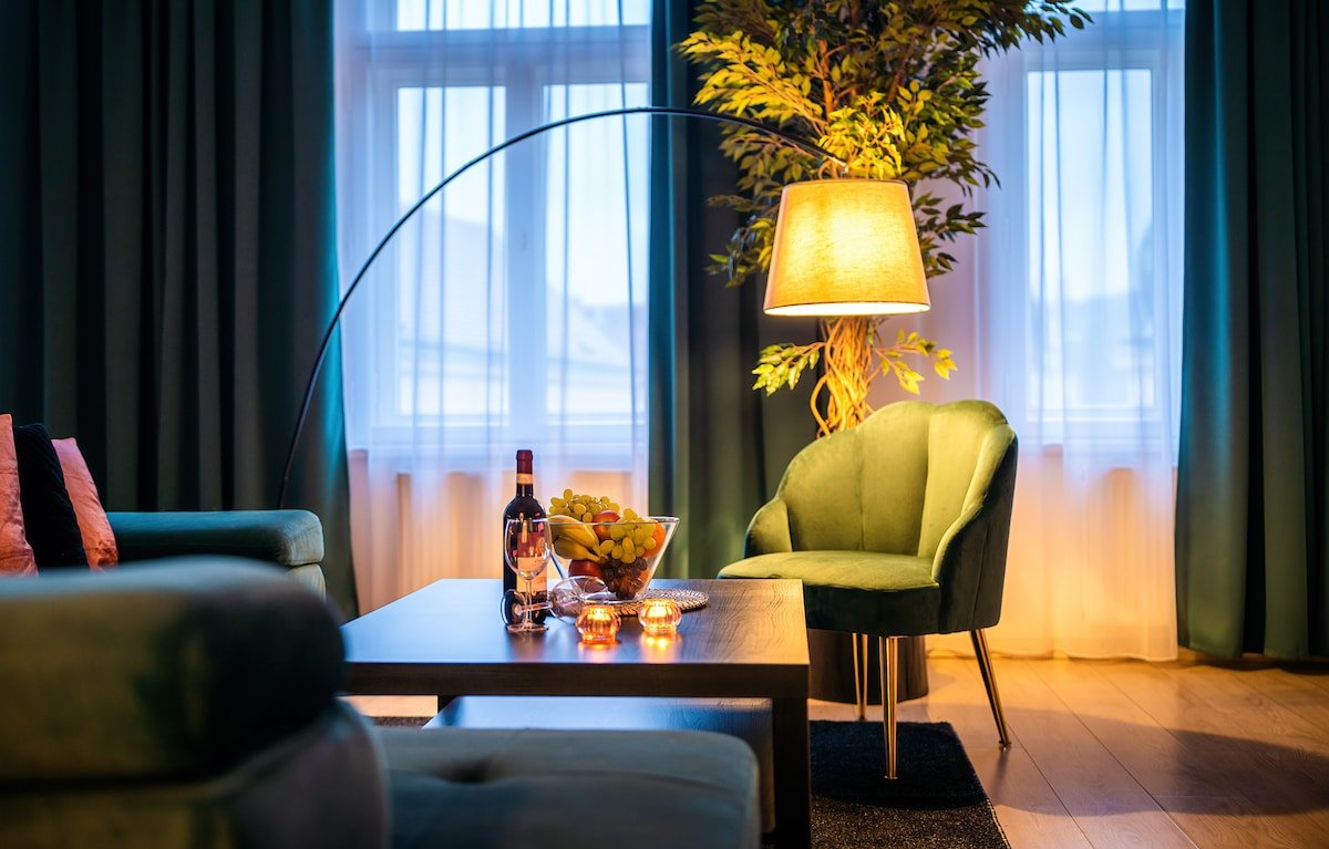 4BR+2.5Bath Modern apartment gallery image 5