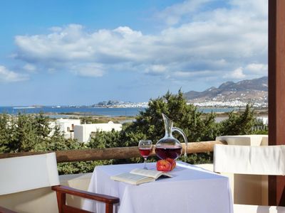 Three bed villa w. sea view, hot tub, breakfast