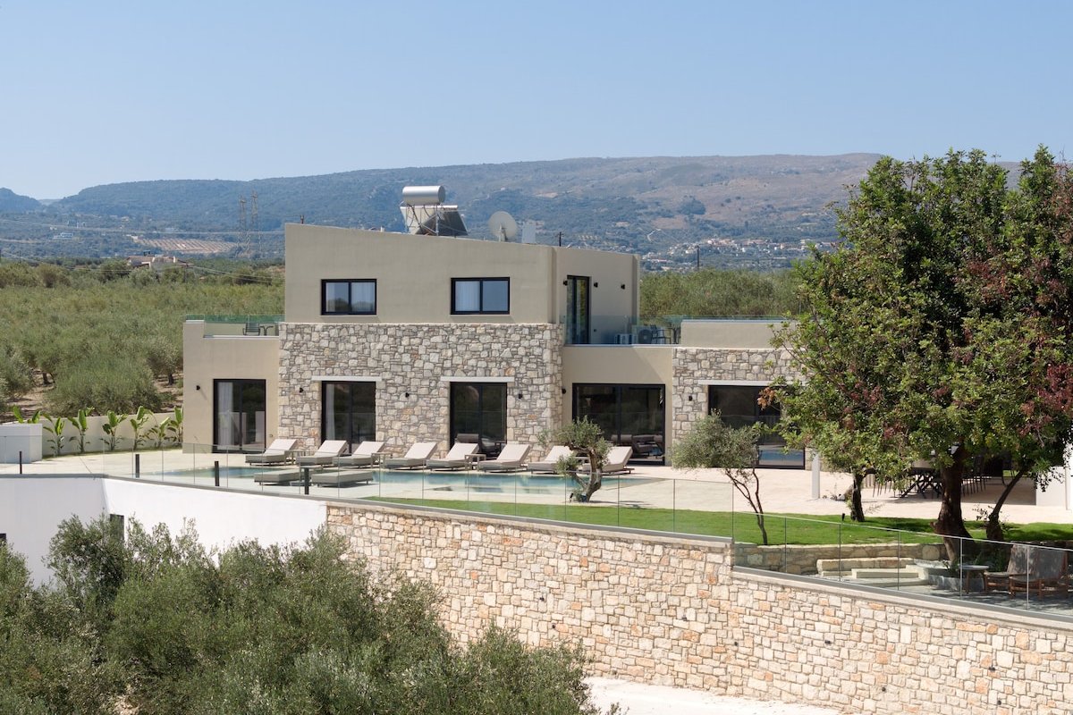 Elia Villa, with Pool, SeaViews & Iconic Design gallery image 5