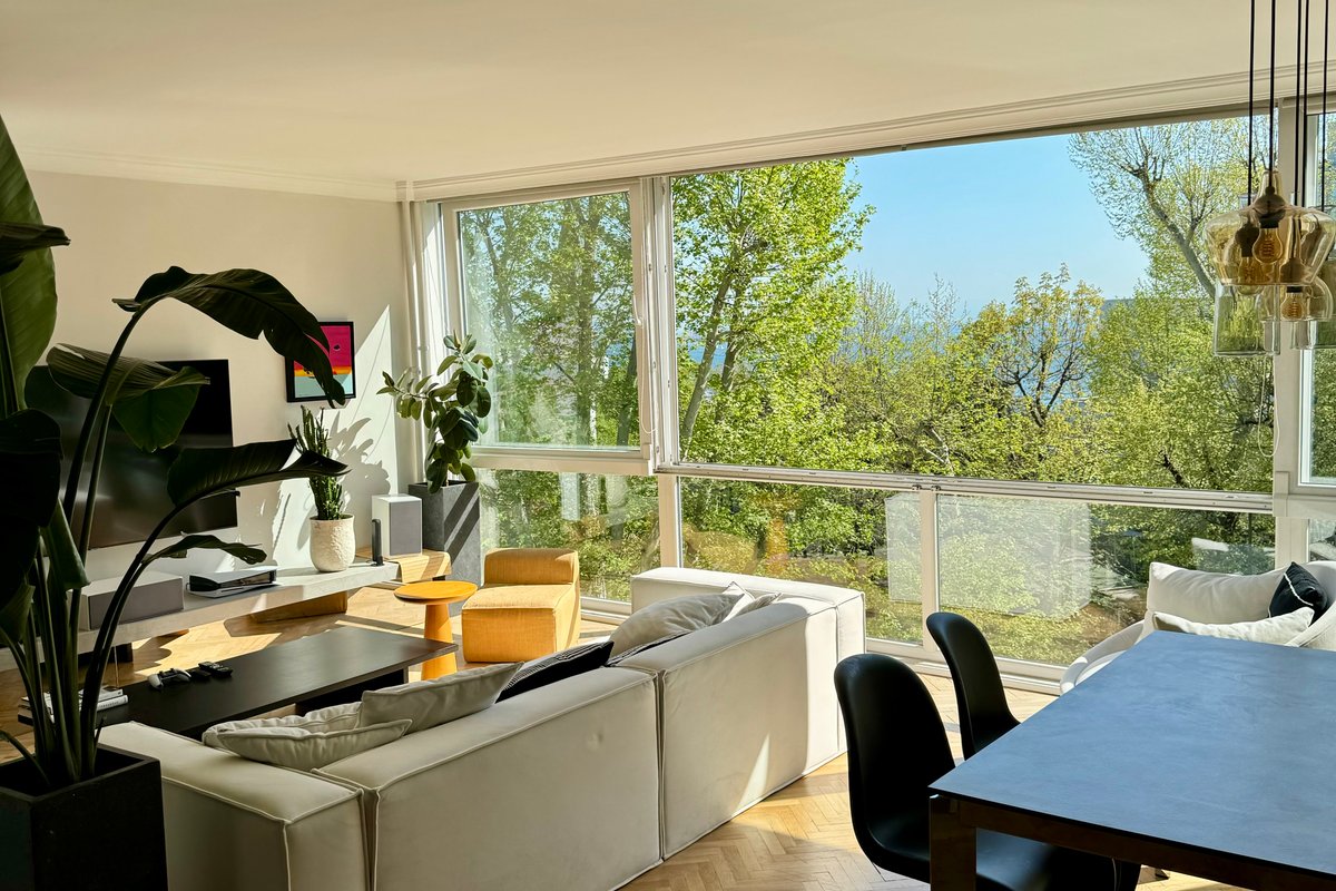 Spacious sunny flat, park and bosphorus view 200m2