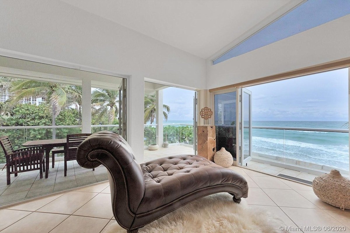 Oceanfront 4 Bedroom Apartment gallery image 3