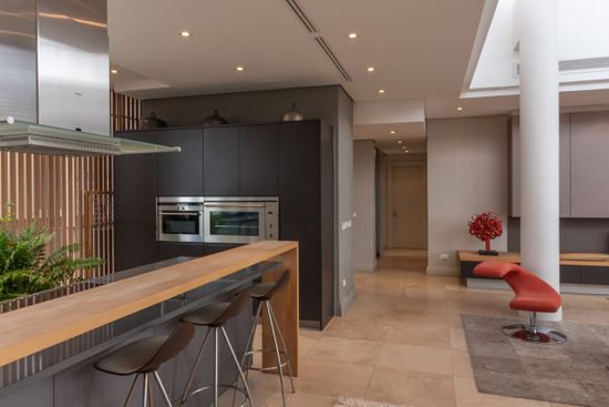 Photo 2 of Kylemore 701 accommodation in V&A Waterfront, Cape Town with 3 bedrooms and 3 bathrooms