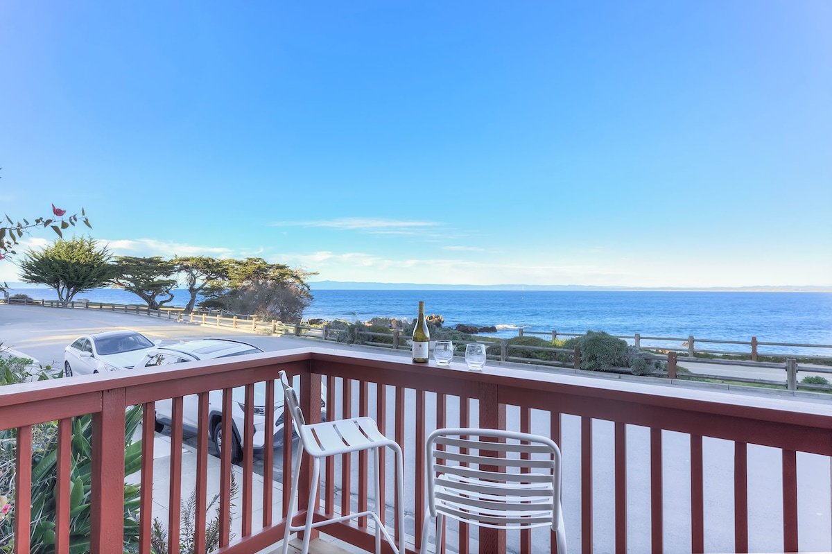 3946 Listen to the Waves – Oceanfront, Bay View gallery image 2