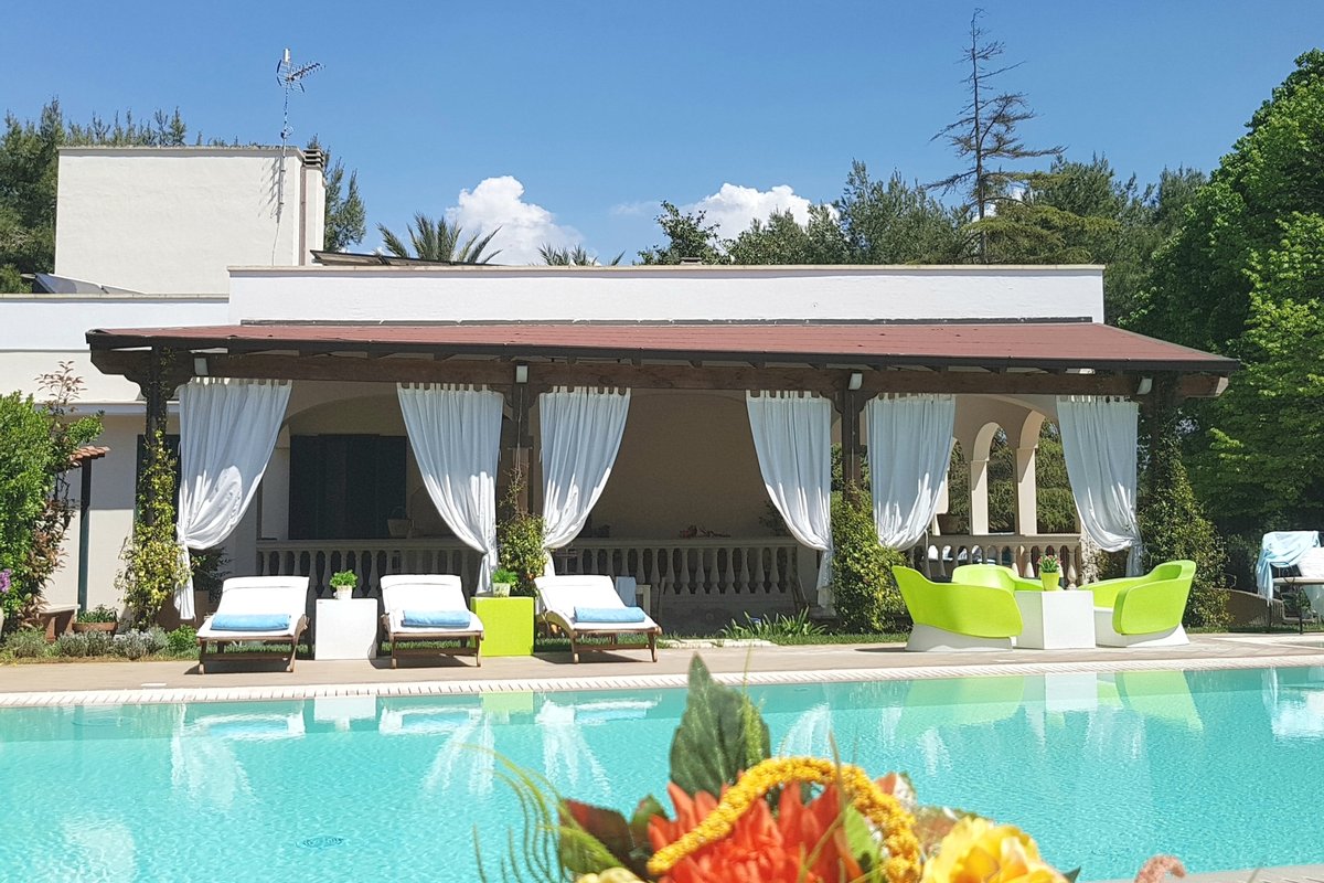 Salento Villa Edda con piscina riscaldata e tennis