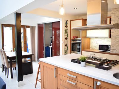 Spacious, 5-bed victorian house in Drumcondra