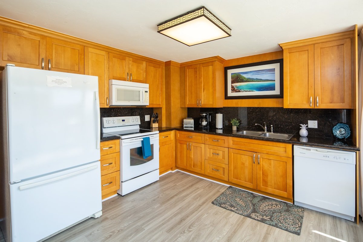 Ocean Paradise-Free Parking gallery image 5