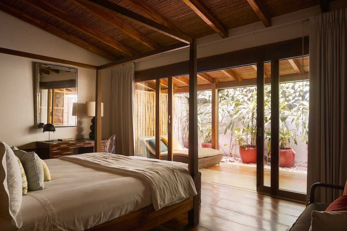 Casa Dewa, Luxury beachfront 4br in Santa Teresa gallery image 3