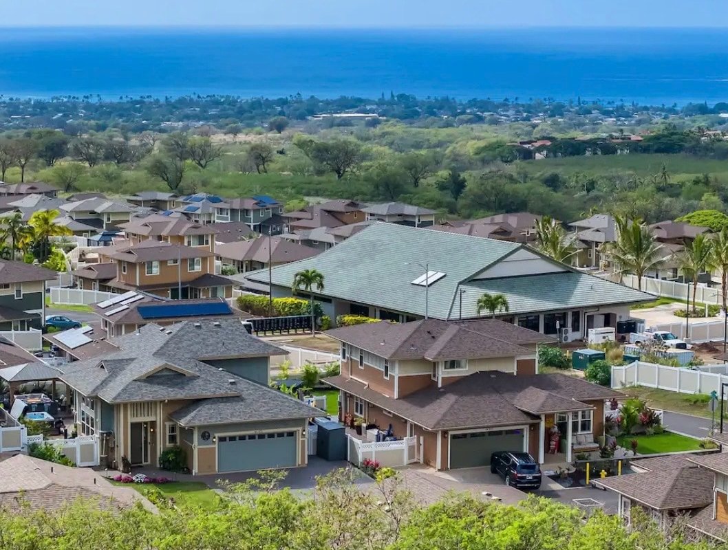 The Hideouts | Two NextDoor Homes Near Beach Top5% gallery image 2