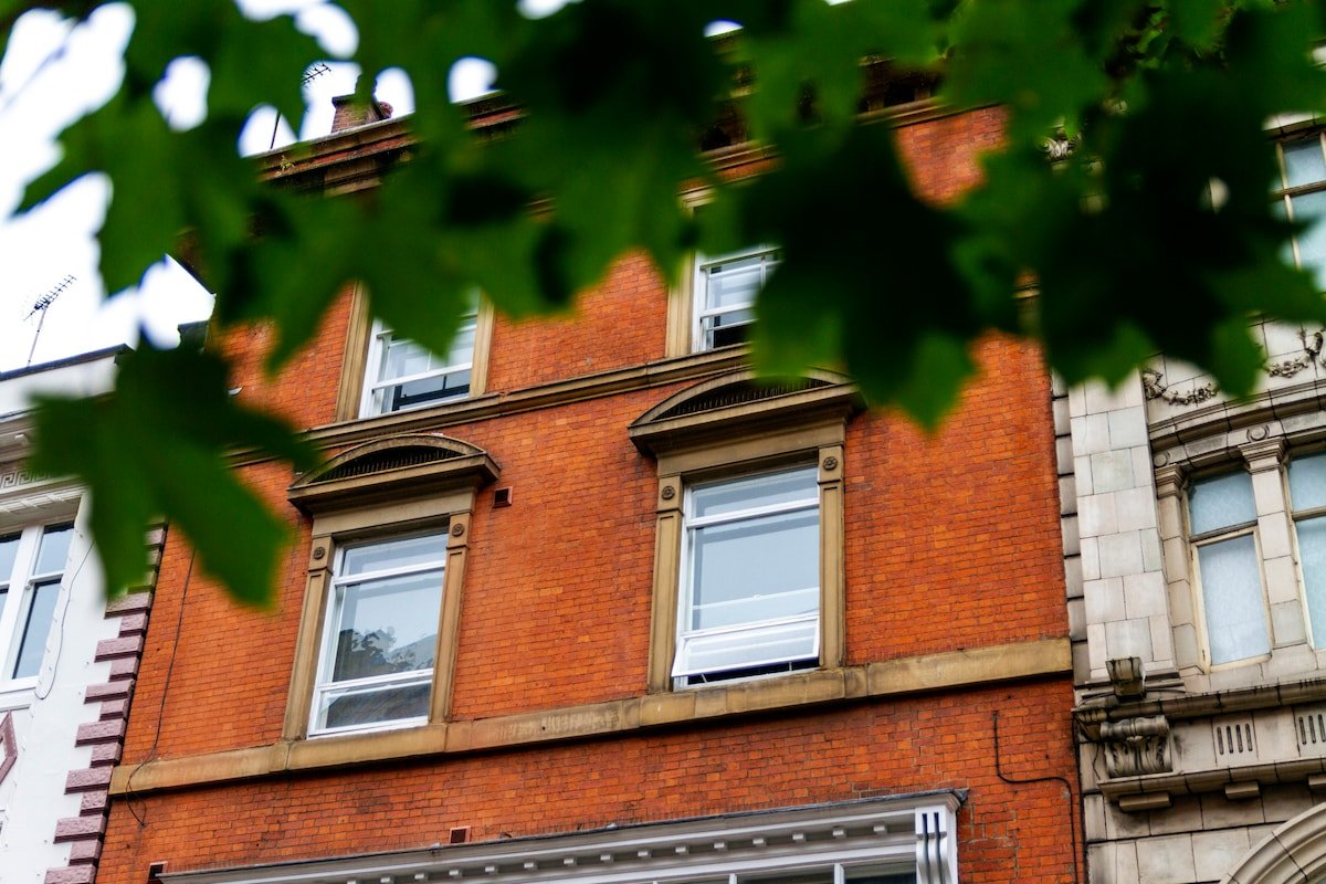 No42 |The Townhouse | 3BR | Retreat | Prime Spot gallery image 5