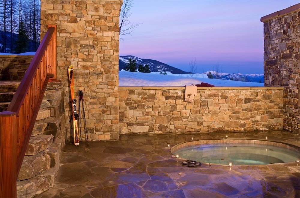 Expansive Ski-In/Ski-Out Lodge – Hot Tub & Sauna gallery image 2
