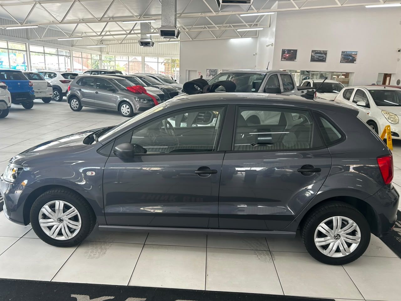 Used car gallery