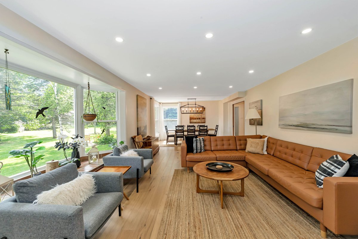 6 bdrm Calm&Private Farm In Ottawa: The Farm Haus