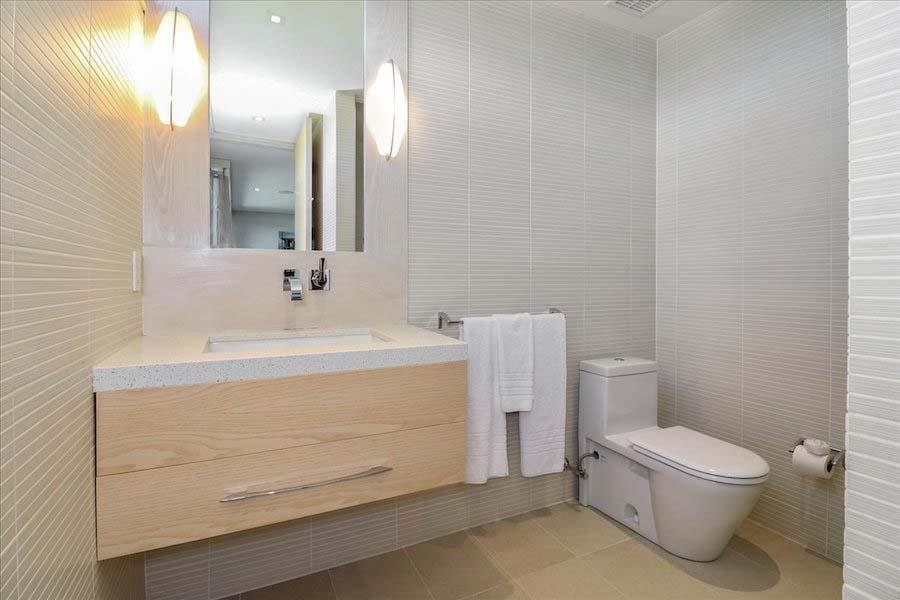 Stunning Modern Masterpiece on the Beach in Truro gallery image 2