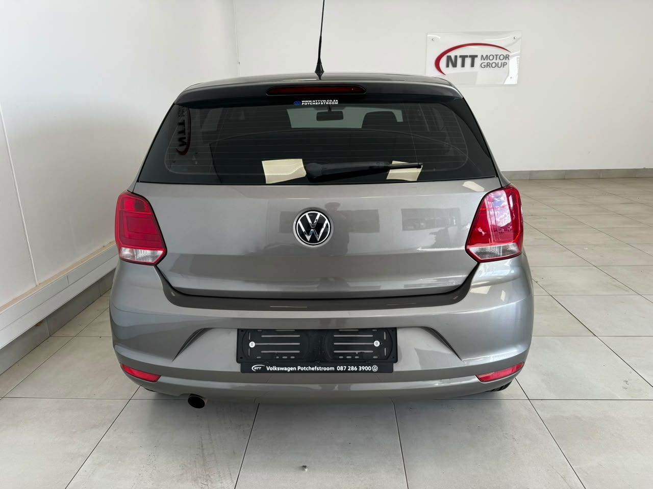 Used car gallery