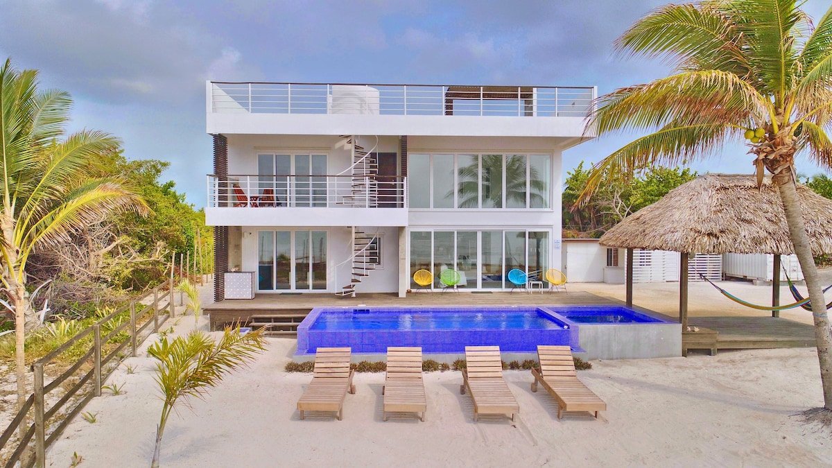 Modern Beachfront Home with Private Pool & Hot Tub gallery image 3