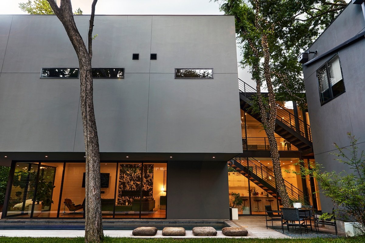 Kessler Park Modern gallery image 3