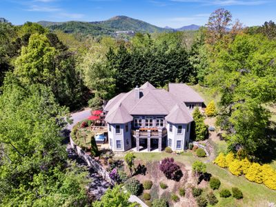 Asheville luxury estate-Hottub, GameRoom & Sauna