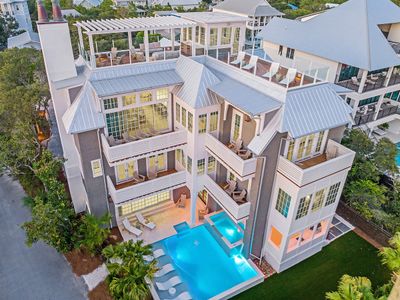 Loaded Lux Home Steps 2 Beach! Sleeps 20! LSV Incl