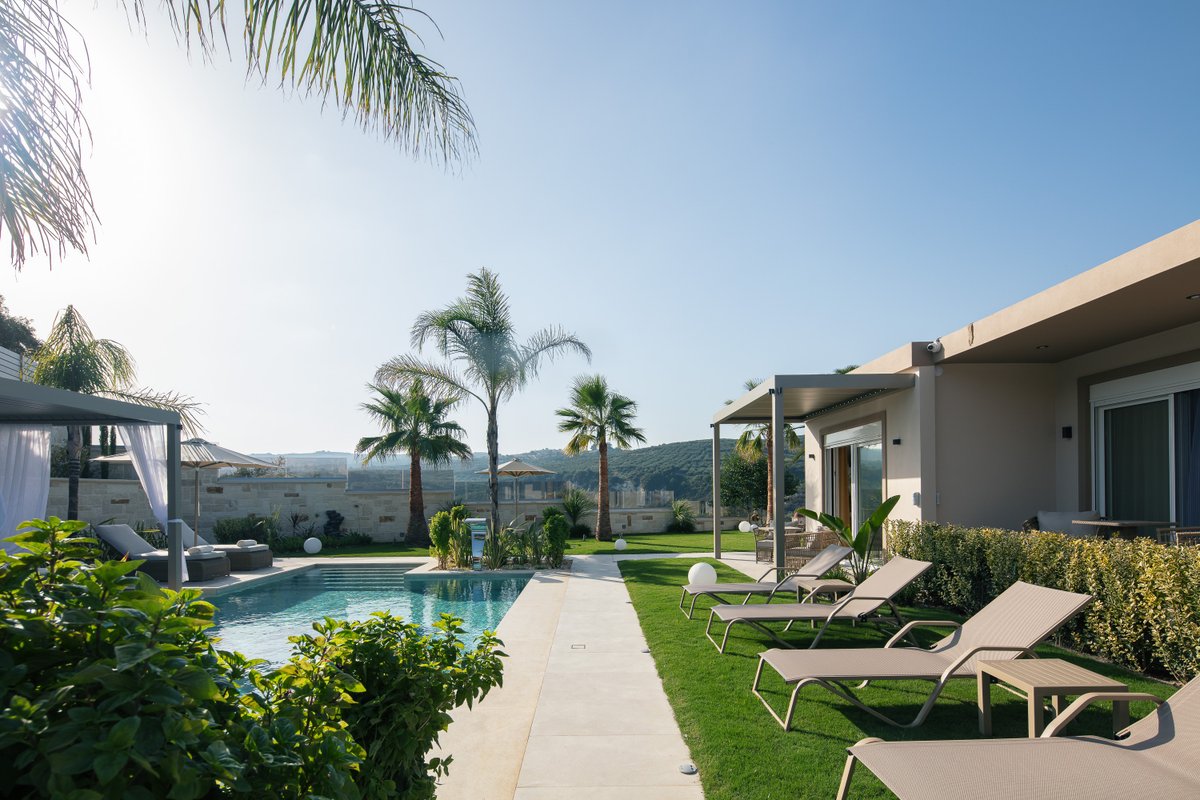 Sauna, Sports field, Mini Golf & Daily Cleaning