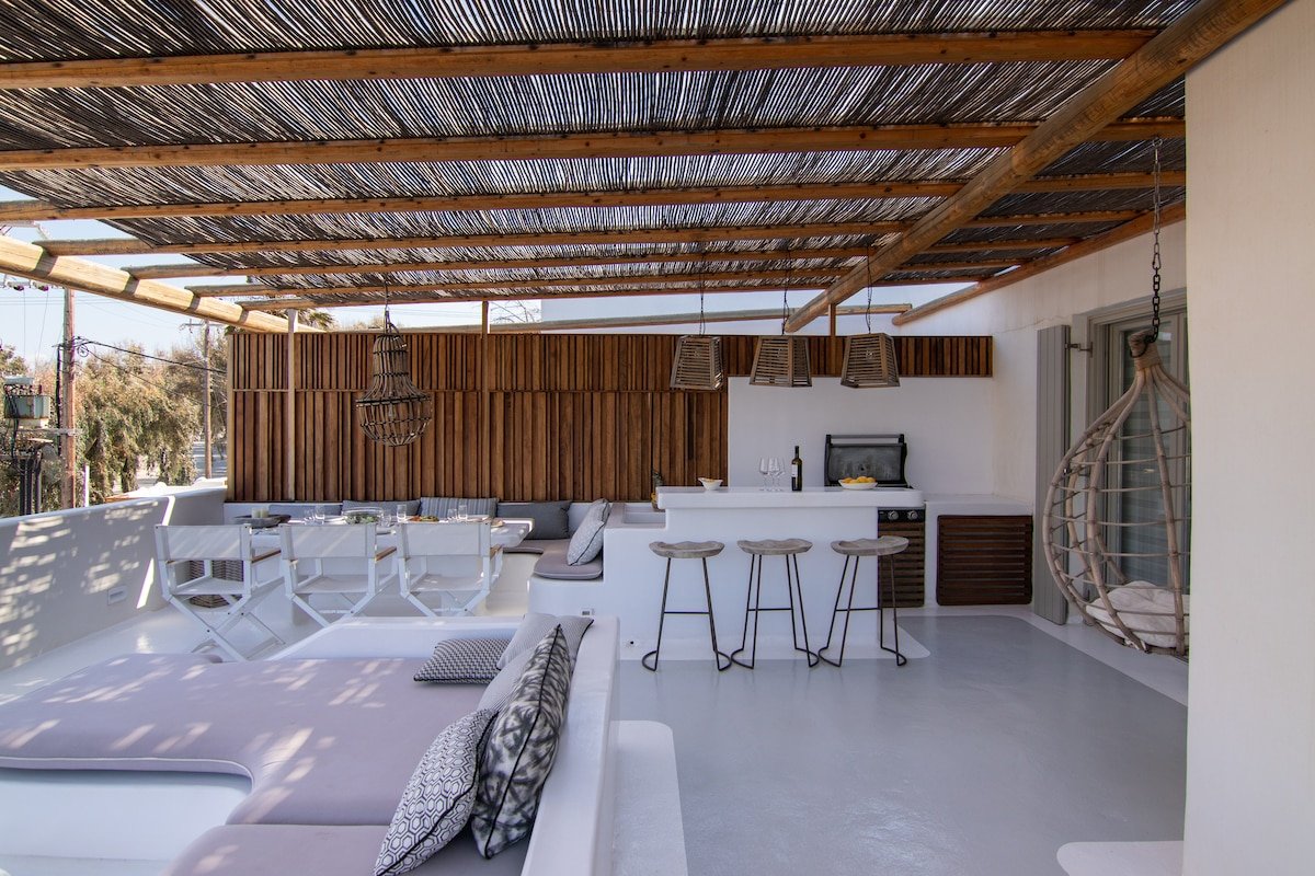 Phos Home by Rocks Estates gallery image 5