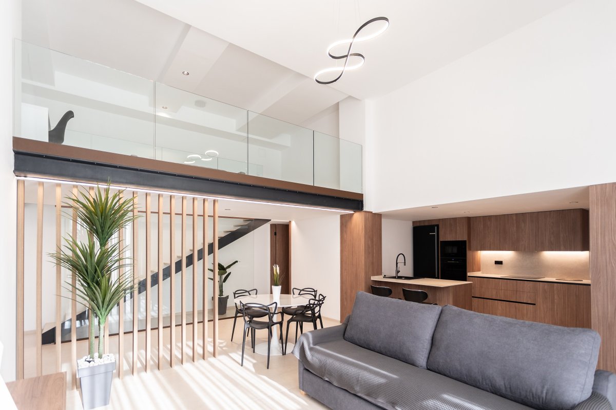 Aqua Suites Ciudad de las Artes I. WiFi+ A/C+6 Pax