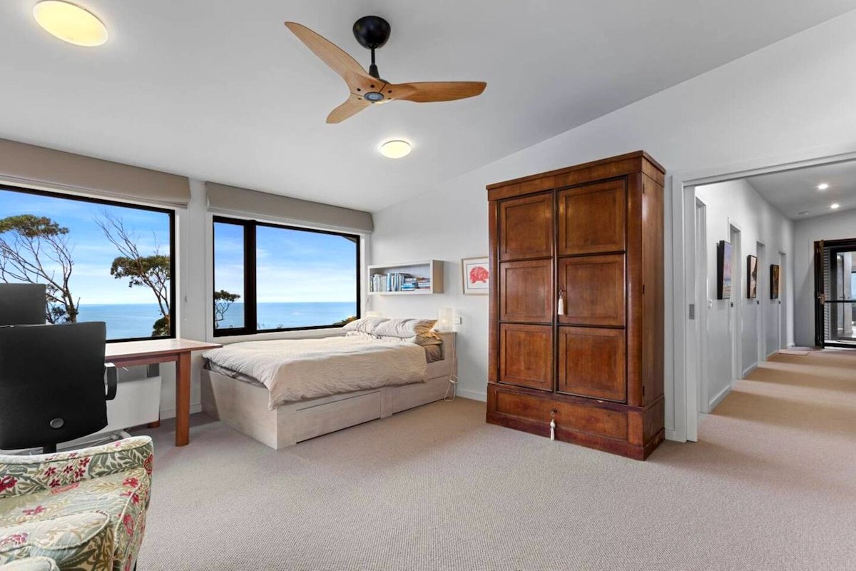 Cape Patton Peace gallery image 5