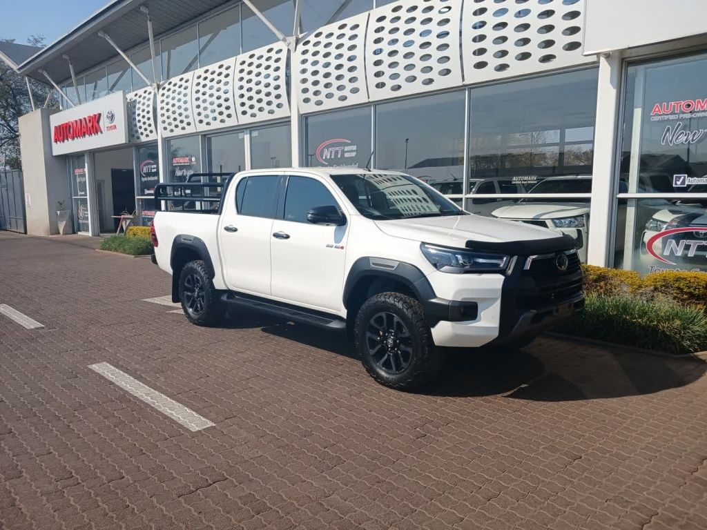 TOYOTA HILUX 2.8 GD-6 RB LEGEND 4X4  for Sale in South Africa