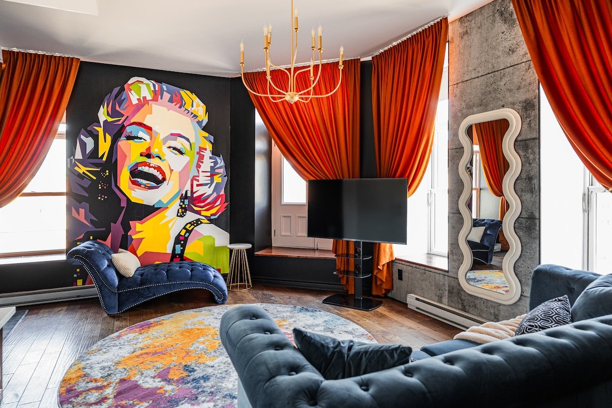 Montreal Vintage Hideaway : 1950s Style and Charm gallery image 4