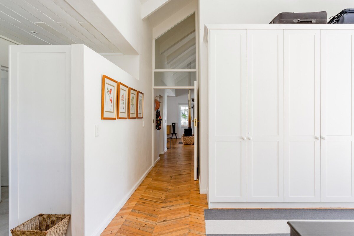 Private Villa on 5 Acres of Stunning Farm gallery image 5