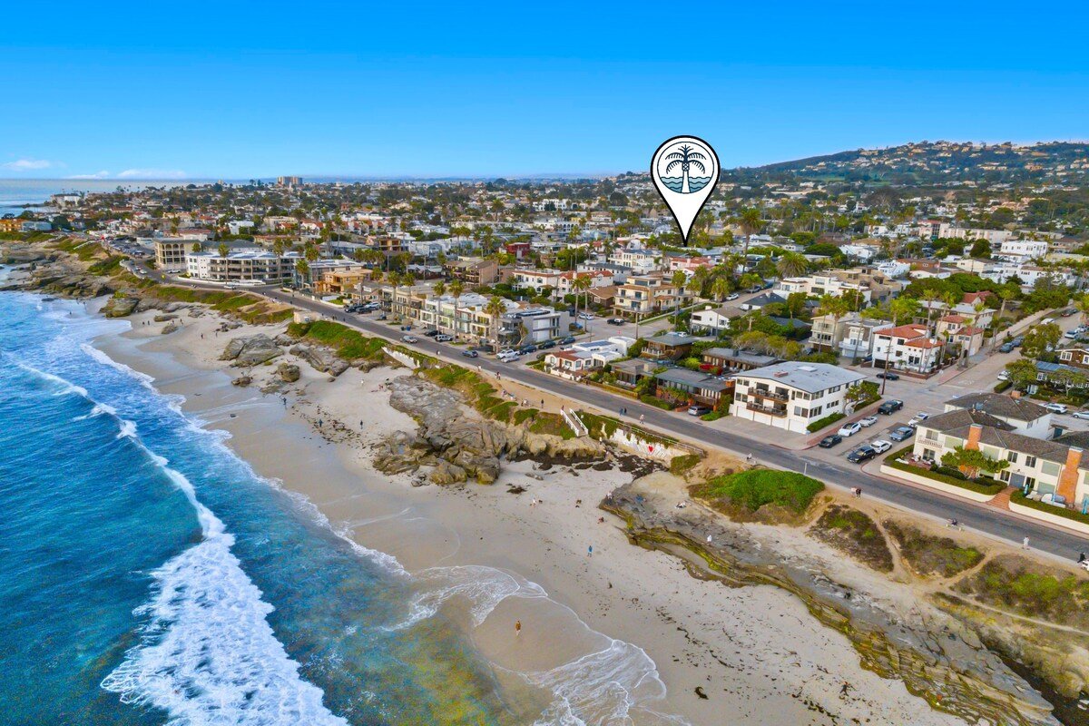 The Breakers 3 | 5BR Walk to Beach + Rooftop Views gallery image 3