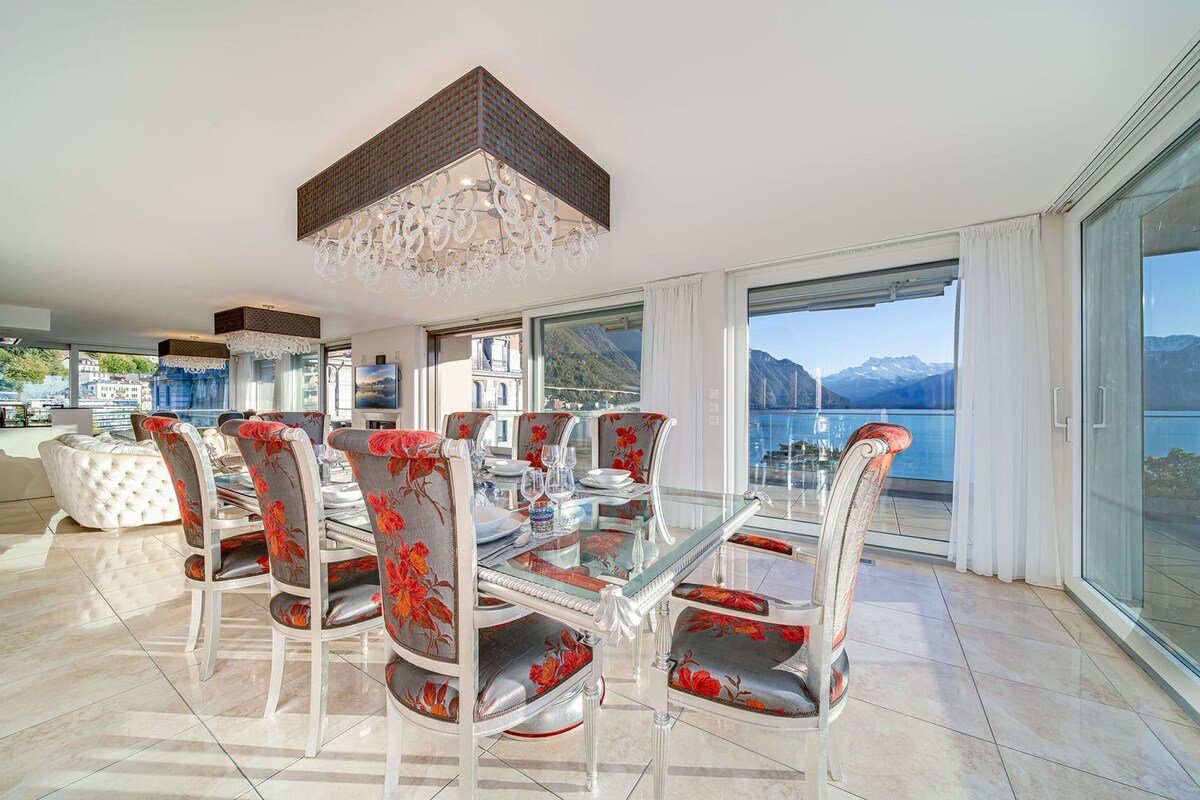 Luxury Penthouse in Montreux City with Lake View gallery image 4
