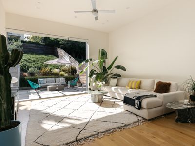 Modern home in Silver Lake