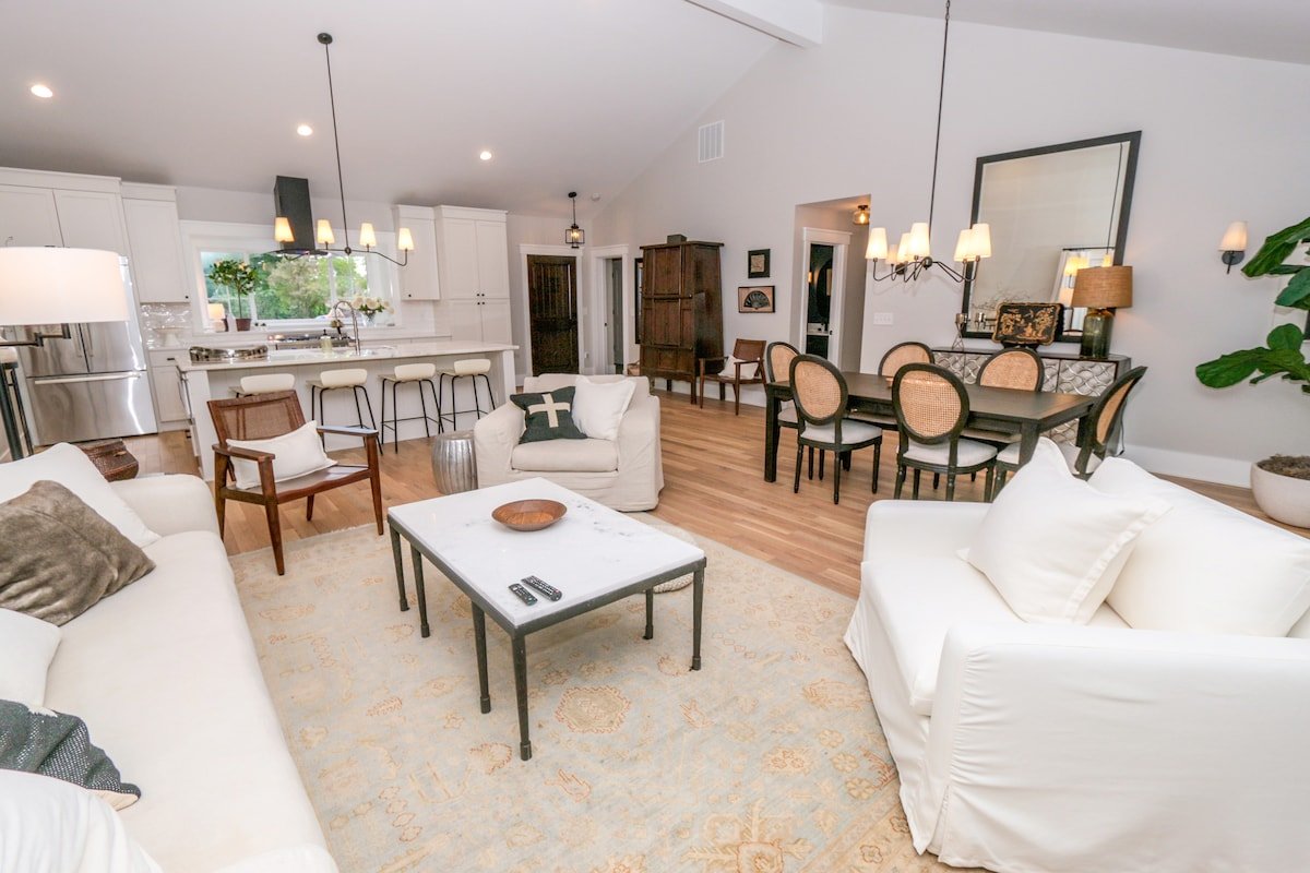 Tranquil Dublin Bungalow 4 min from Bridgepark gallery image 2