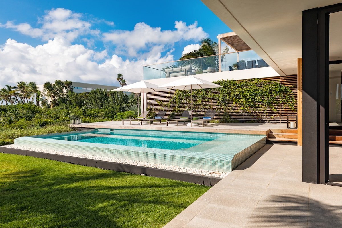 Aqua Verde gallery image 3