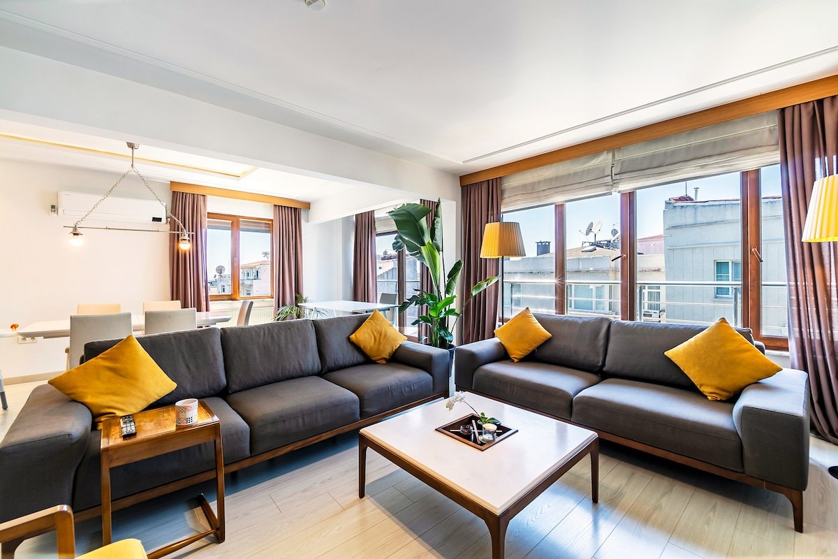 Spacious Apartment Cihangir Taksim Istanbul gallery image 5