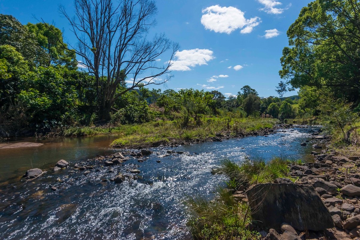 Lumeah by the Creek – HIRE ALL! gallery image 4