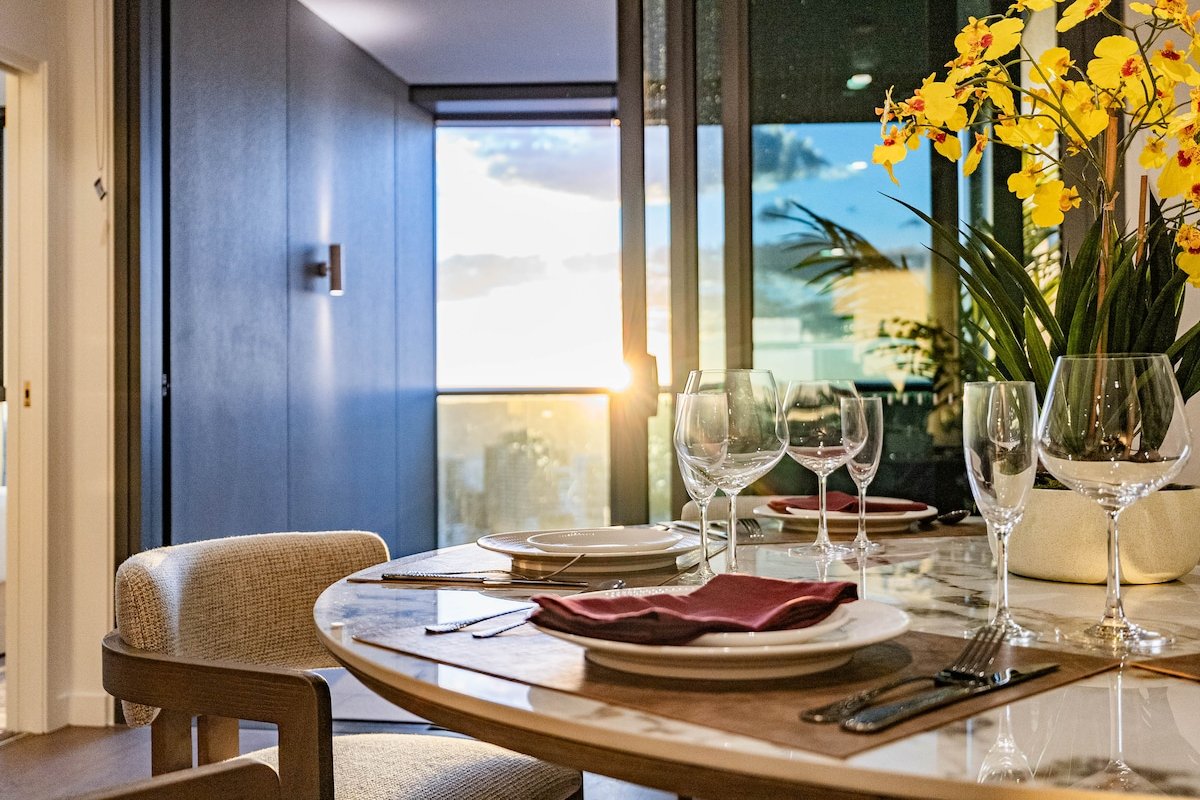 Luxury Riverview 3 Bed Apt w/carpark gallery image 3