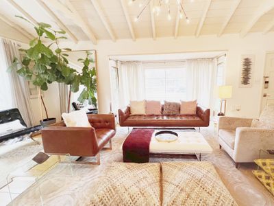 Beautiful Spacious 3bdr near Universal Studios